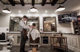 Що таке барбершоп і чому чоловіки його обирають