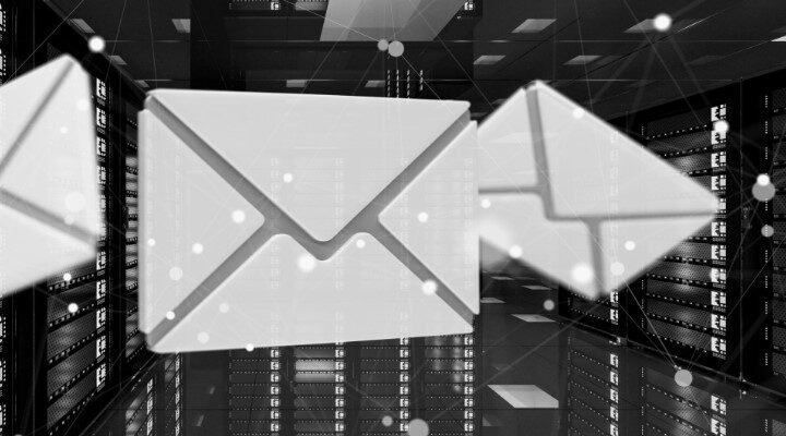 Що таке поштовий сервер і як він доставляє електронні листи