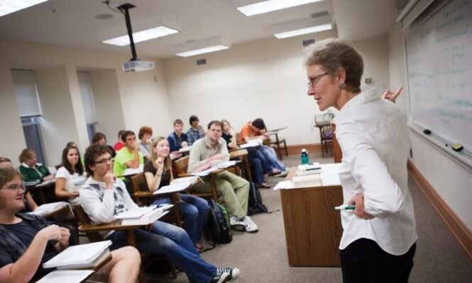 Що таке Практикум: Від теорії до практики