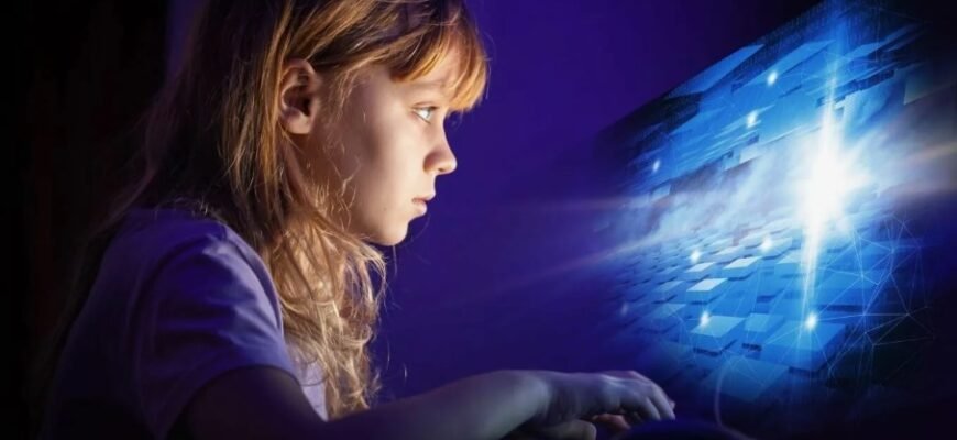 Що таке Сексторшен: Як захистити дітей від інтернет-шантажу