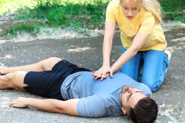 Непритомність: визначення, особливості та способи її розпізнання