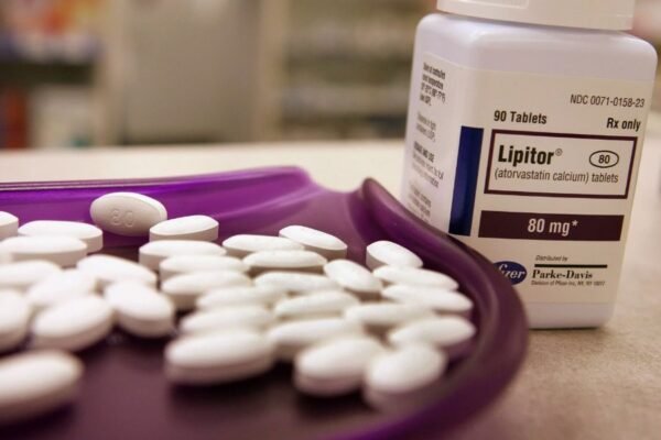 Статини: що це таке, як вони працюють та їх користь для здоров’я Статини: що це таке, як вони працюють та їх користь для здоров’я