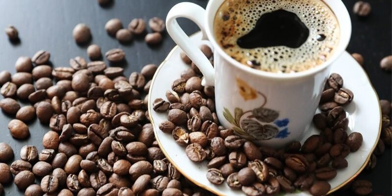 Чи може виникати алергія на каву: симптоми, причини, рішення