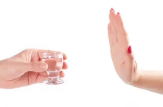 Чи можна різко кидати пити: наслідки та рекомендації спеціалістів