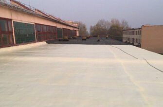 Чи необхідно робити гідроізоляцію під плитку: особливості та переваги