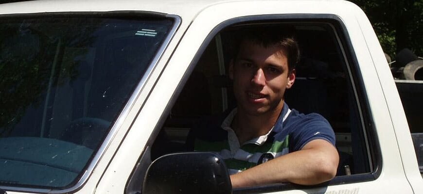 Чи реально отримати водійські права в 17 років в Україні: закон і поради