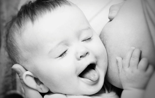 Чи сприяє чай для лактації збільшенню вироблення грудного молока?