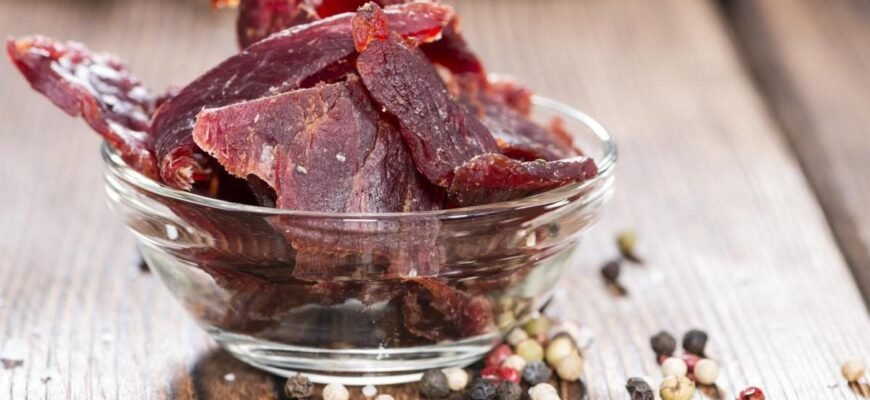 Як самостійно приготувати сиров’ялене м’ясо: покрокова інструкція