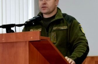 Біографія Сергія Леонідовича Стоколоса: Життя та Досягнення