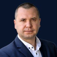 Сергій Долженко: Біографія, Досягнення та Вплив на Галузь