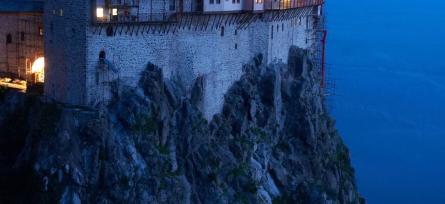 Паломництво на Афон: Духовний досвід та історія святої гори