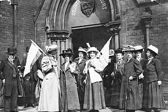 Суфражизм: історія, значення та вплив на права жінок сьогодні