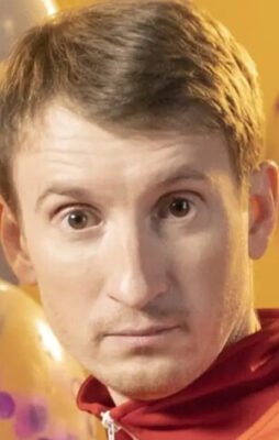 Сергій Щербаков: Вік та цікаві факти про автора книги Сус