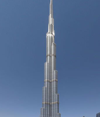 Висота Бурдж Халіфа: дивовижні факти про найвищий хмарочос світу