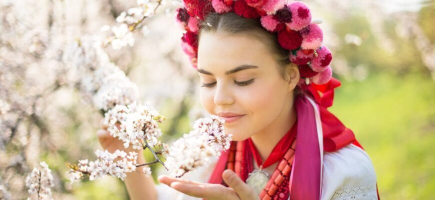 Чудові жінки, з першим весняним святом!