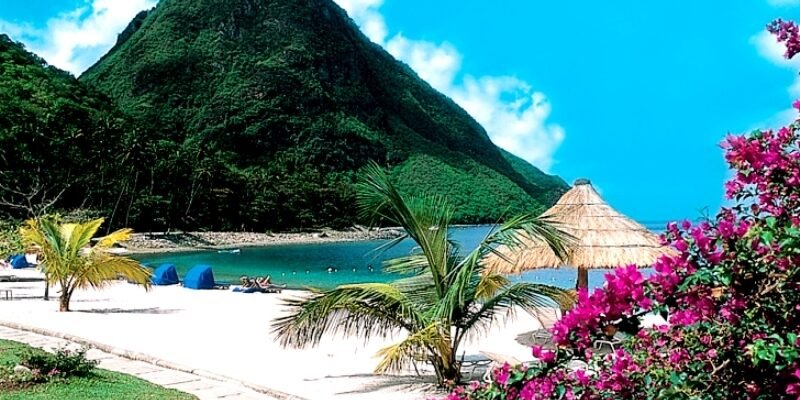 Чарівні Карибські острови: райський відпочинок серед океану