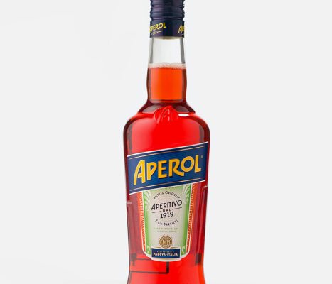 Що таке аперитив і як правильно вибрати напій для апетиту?