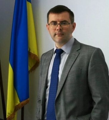 Петрук Віталій Вікторович: Життєвий Шлях та Професійні Досягнення