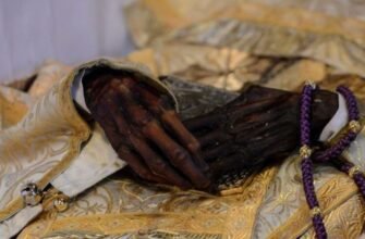 Мощі святих: Їх значення та роль у духовному житті вірян