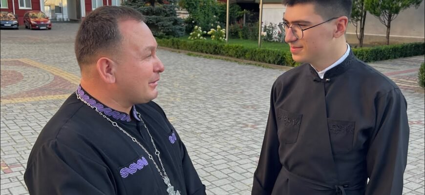 Прошу Вашого благословення, святіший отець