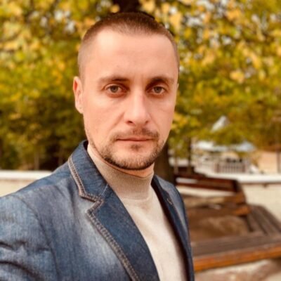 Біографія Сергія Ущапівського: Життєвий Шлях та Кар’єрні Досягнення