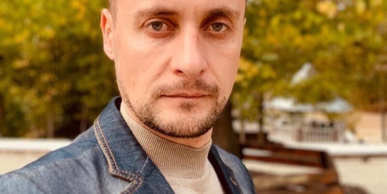Біографія Сергія Ущапівського: Життєвий Шлях та Кар’єрні Досягнення