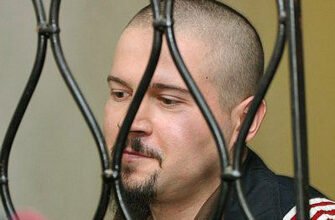 Сергій Довженко: Біографія та Внесок в Українське Мистецтво