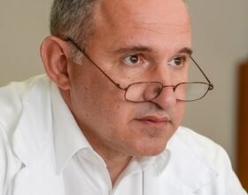 Борис Тодуров: Видатний Кардіохірург Сучасної України та Його Досягнення