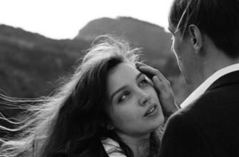 Якось два молоді джигіти посперечалися, які жінки красивіші