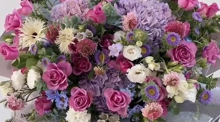 З Днем народження, принцесо! Нехай твоє дитинство буде безхмарним