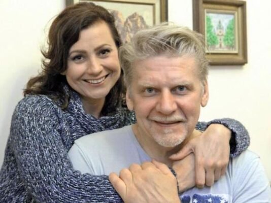 “Сергій Калантай: Деталі Подружнього Життя Акторської Зірки” “Сергій Калантай: Деталі Подружнього Життя Акторської Зірки”
