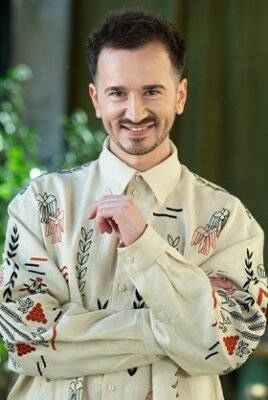 Андрій Черепущак: Біографія, Досягнення та Кар’єрний Шлях Андрій Черепущак: Біографія, Досягнення та Кар’єрний Шлях