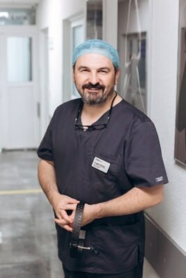 Андрій Богданович Різник: Основні Етапи Кар’єрного Шляху Андрій Богданович Різник: Основні Етапи Кар’єрного Шляху
