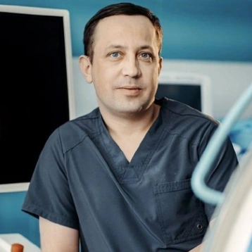Андрій Гоцуленко: Біографія, Досягнення та Внесок у Сферу Діяльності
