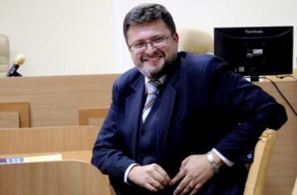 Андрій Олегович Доманський: Відомий Телеведучий України та Його Кар’єра
