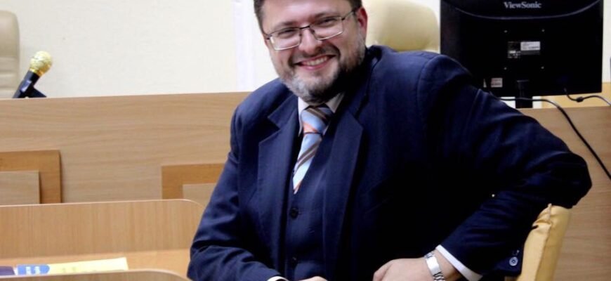 Андрій Олегович Доманський: Відомий Телеведучий України та Його Кар’єра