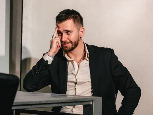 Юрій Вихованець: Біографія, Досягнення та Вплив на Сучасність Юрій Вихованець: Біографія, Досягнення та Вплив на Сучасність