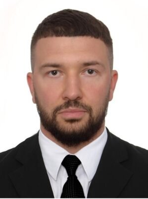“Керман Сергій Юрійович: Біографія та Вплив на Розвиток Галузі” “Керман Сергій Юрійович: Біографія та Вплив на Розвиток Галузі”