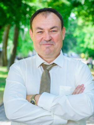 “Сергій Іванович Кравченко: життєвий шлях і кар’єрні досягнення”