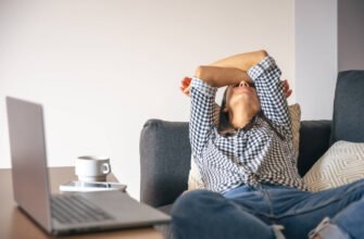 Прокрастинація — це не лінь: що з нами відбувається насправді